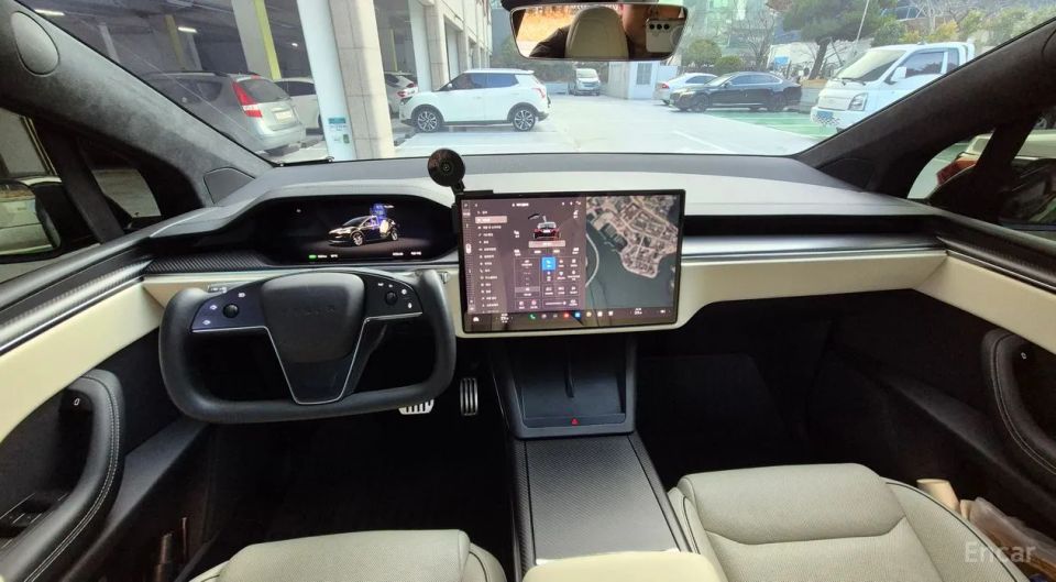Tesla model-x