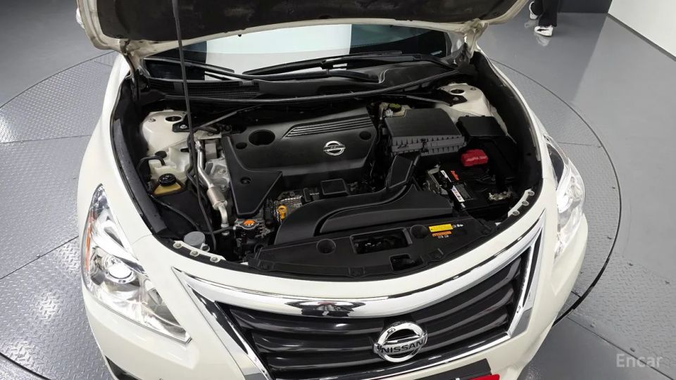 Nissan altima