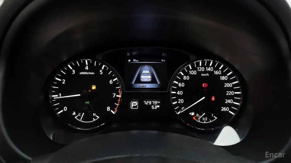 Nissan altima