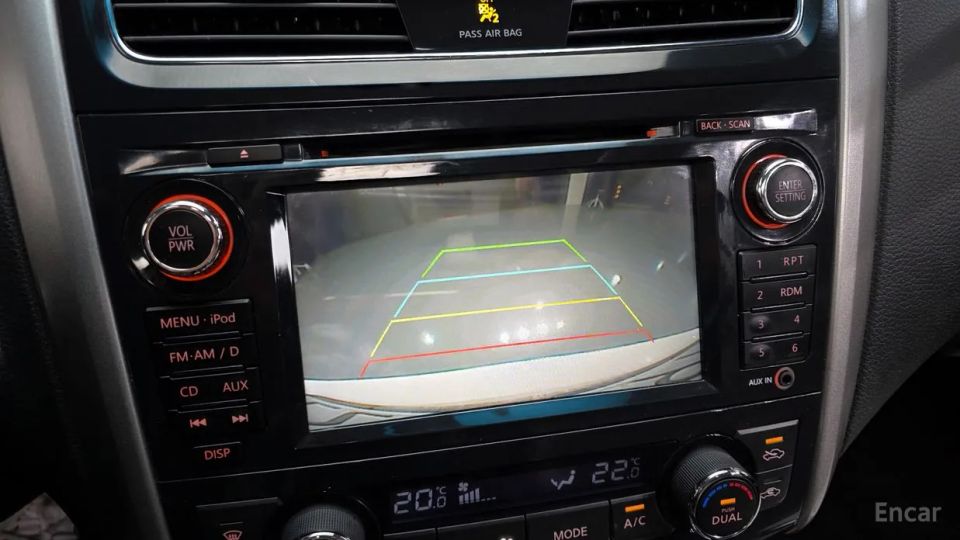 Nissan altima