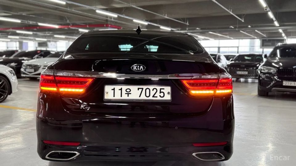 Kia K9