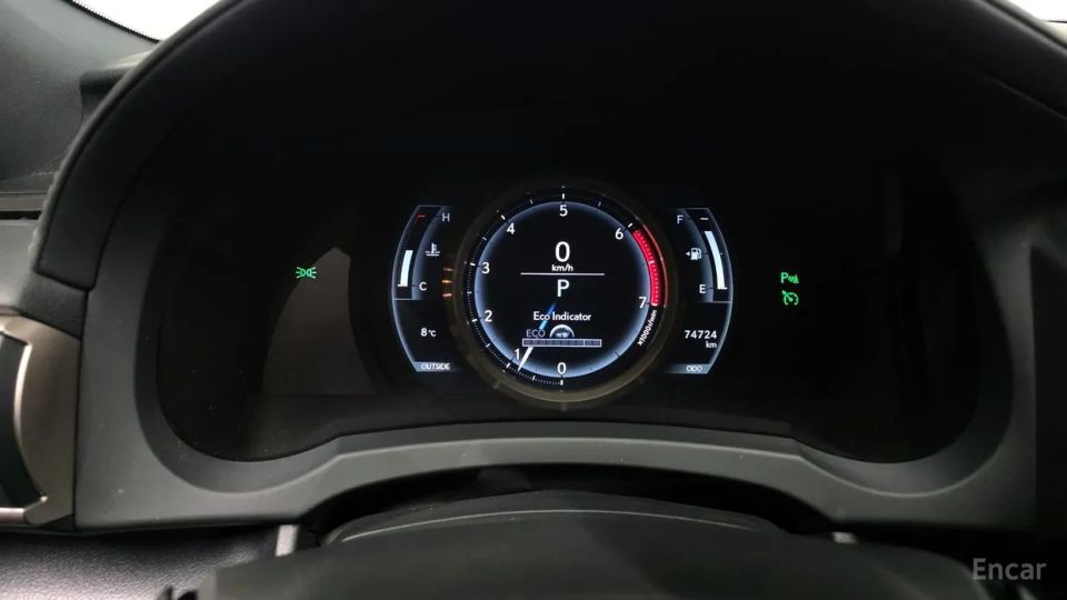 Lexus RC