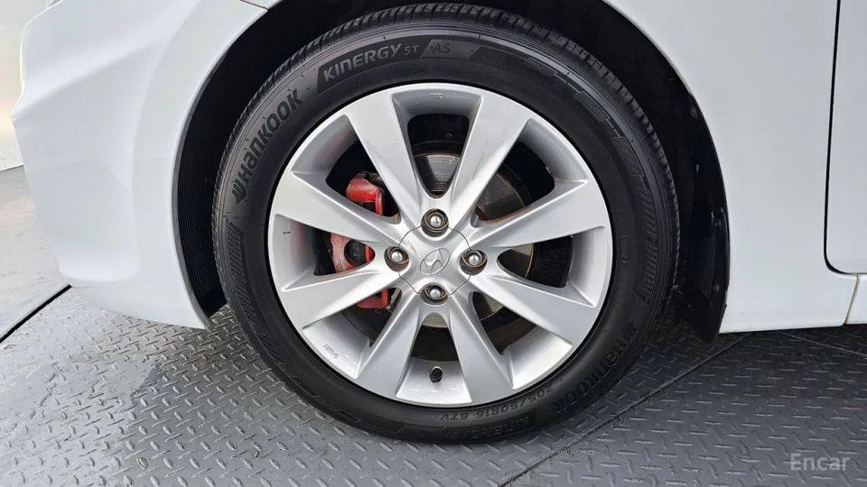 Hyundai Accent