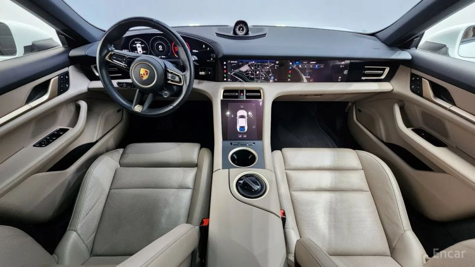 Porsche Taycan