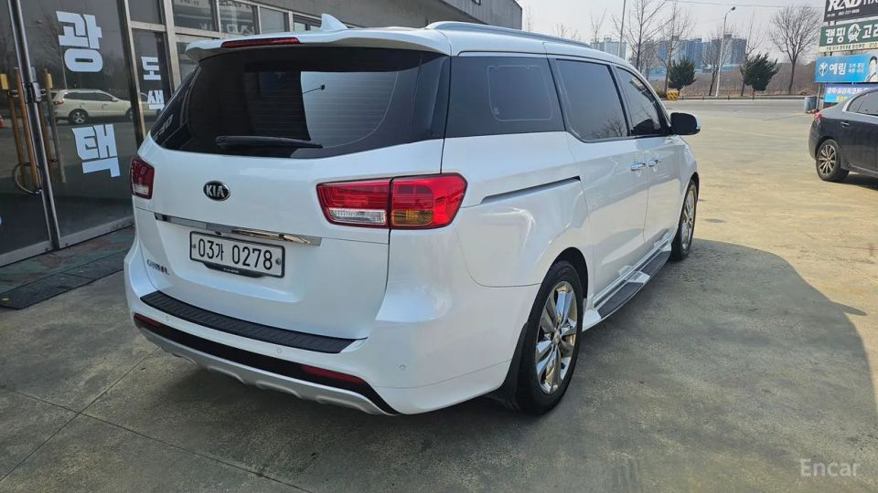 Kia Canival
