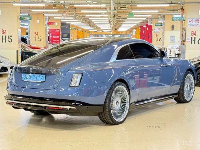 Rolls-Royce Spectre