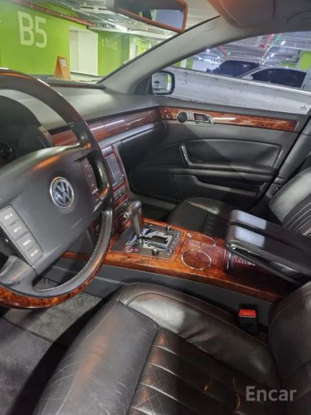 Volkswagen Phaeton