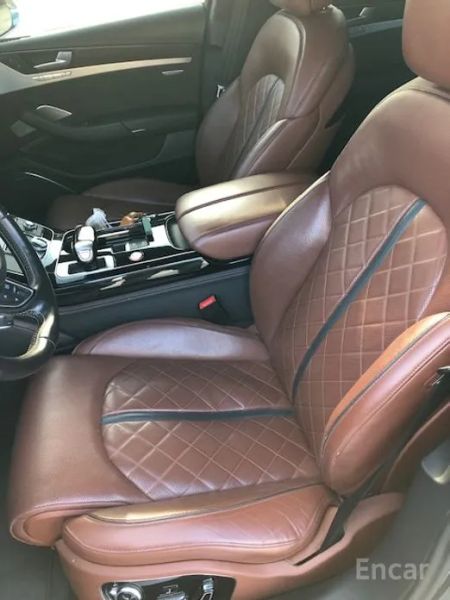 Audi S8