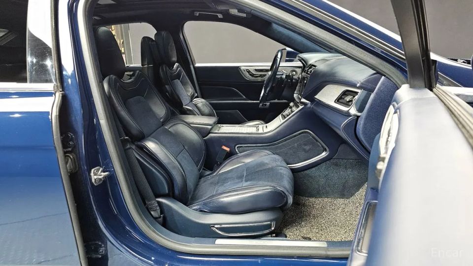 Lincoln Continental