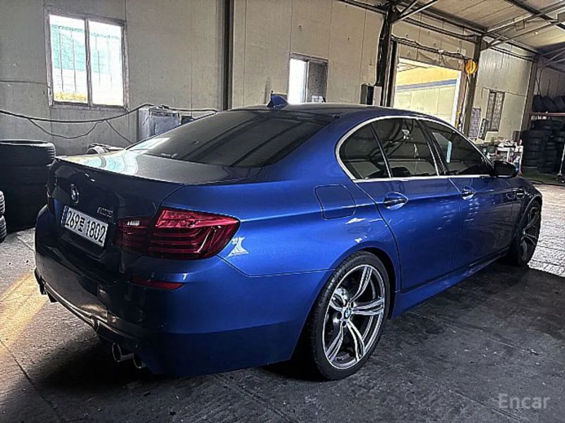 BMW M5