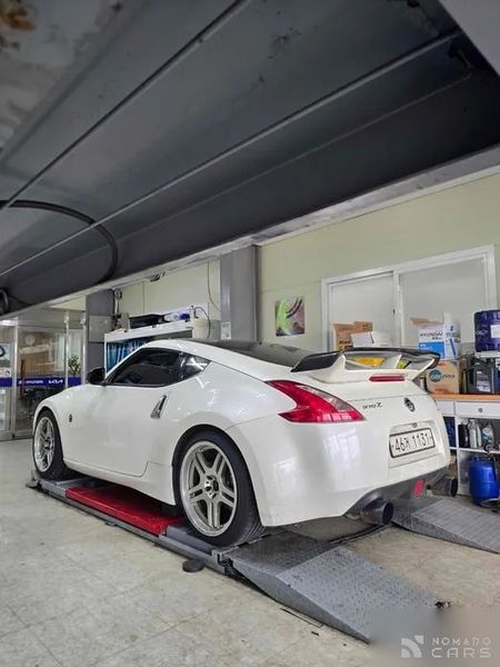 Nissan 370Z