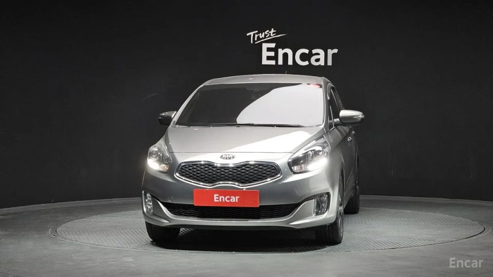 Kia Carens