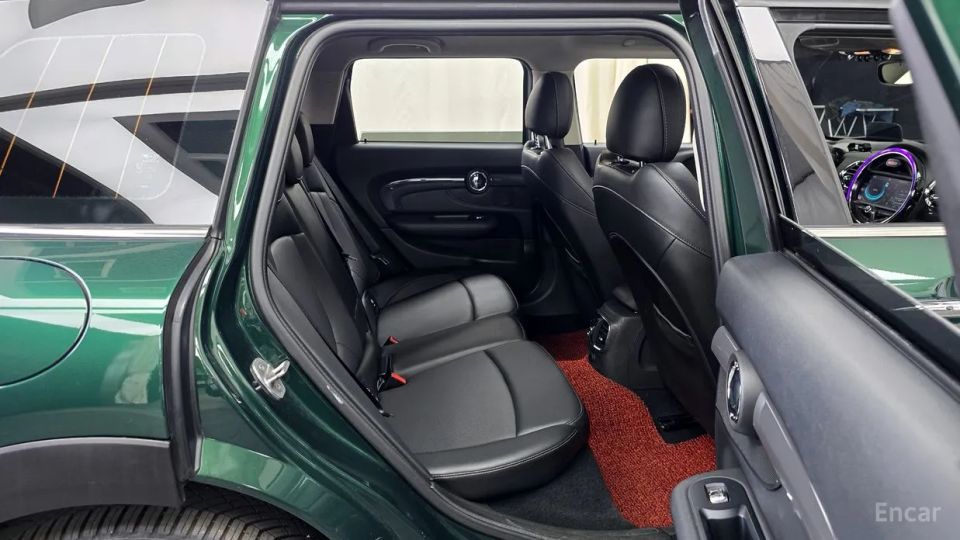 Mini clubman