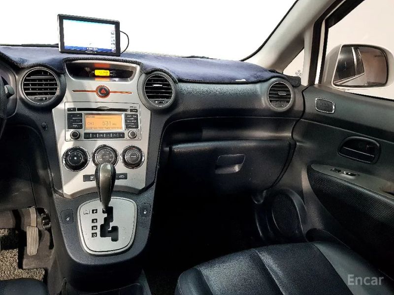 Kia Carens