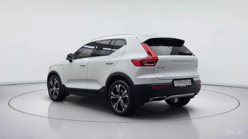Volvo XC40