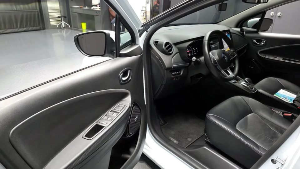 Renault-KoreaSamsung Zoe
