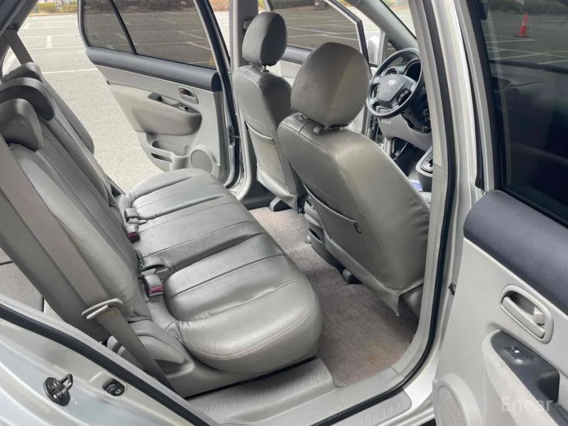 Kia Carens