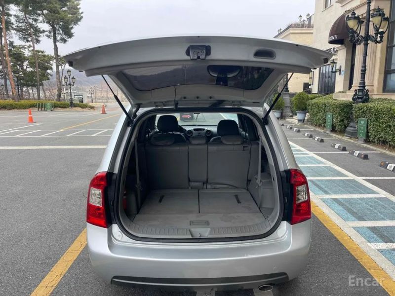 Kia Carens