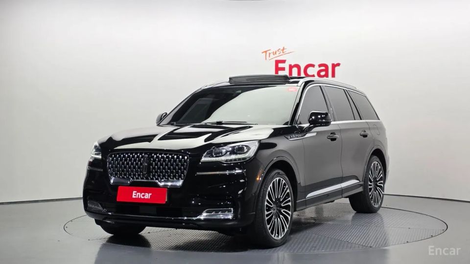 Lincoln Aviator