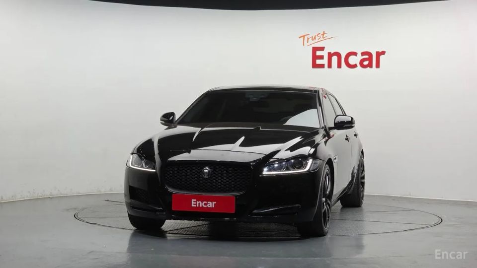 Jaguar xf