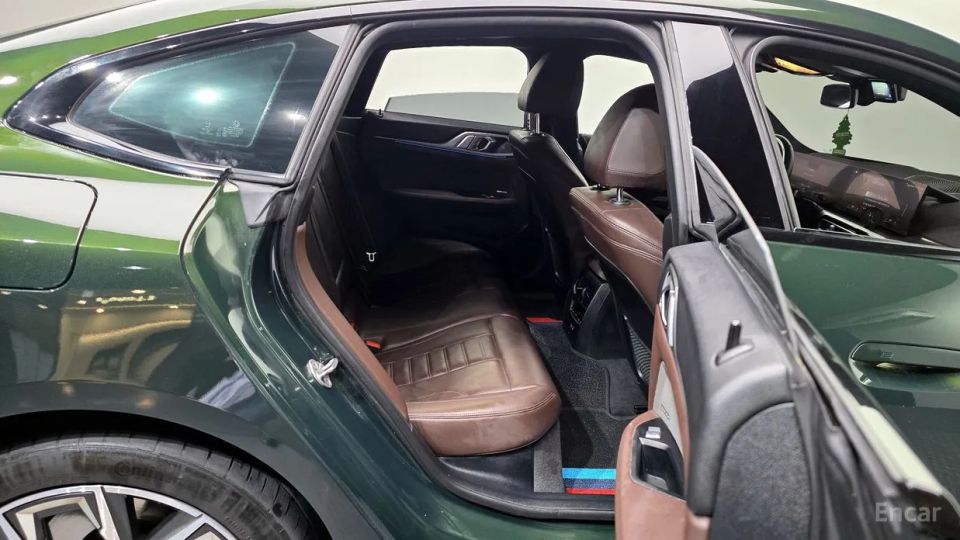 BMW I4