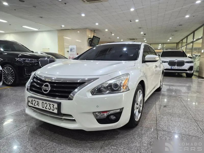 Nissan altima
