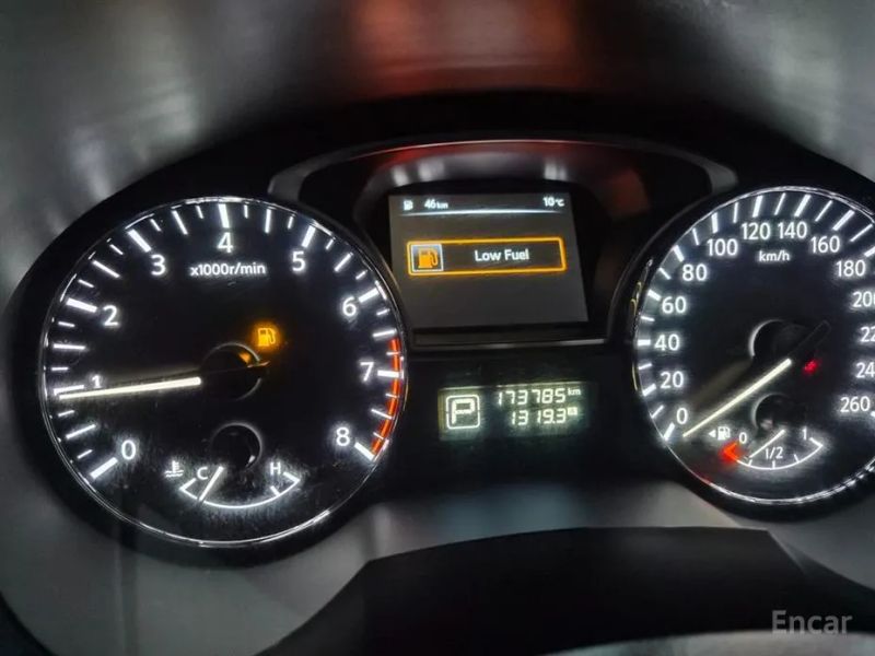 Nissan altima