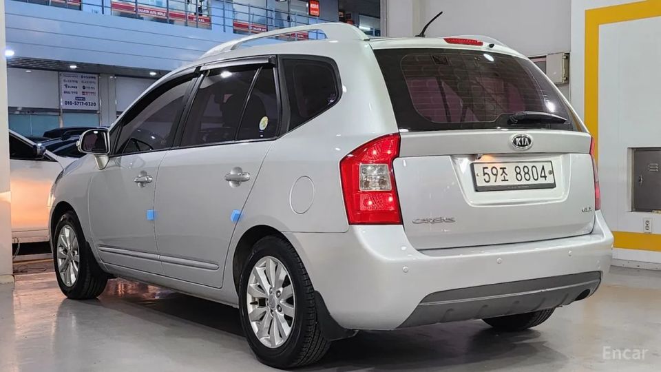 Kia Carens