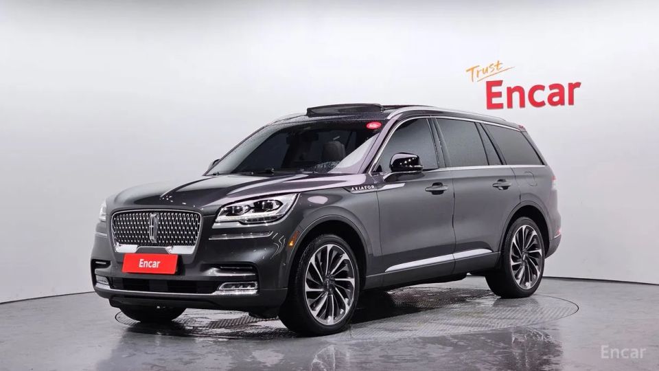 Lincoln Aviator