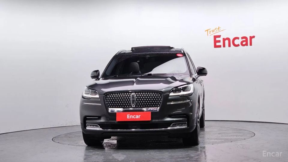 Lincoln Aviator