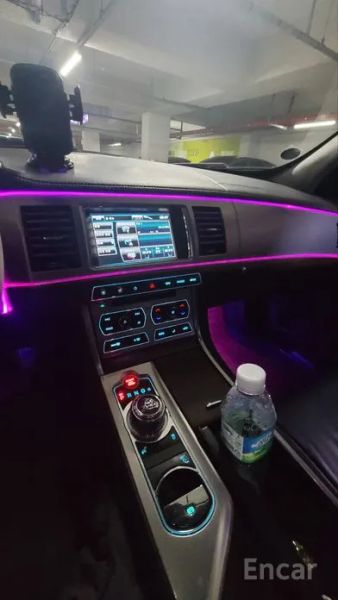 Jaguar xf