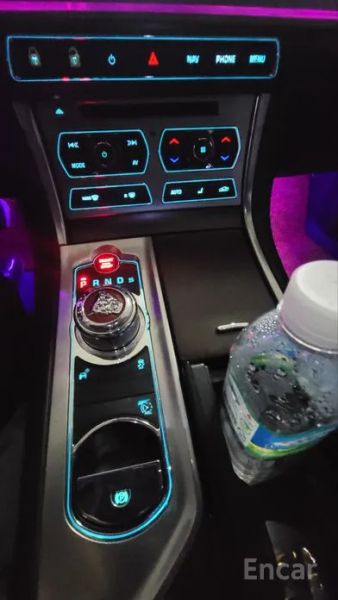 Jaguar xf