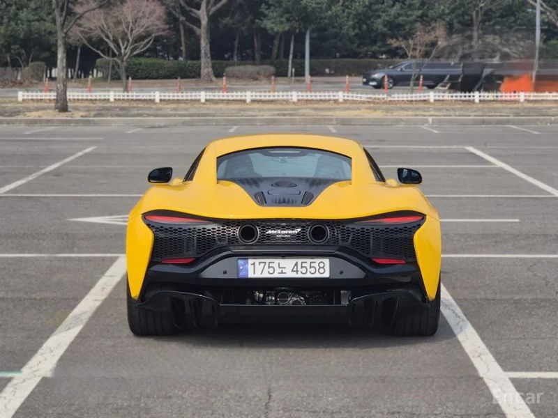 Mclaren Artura