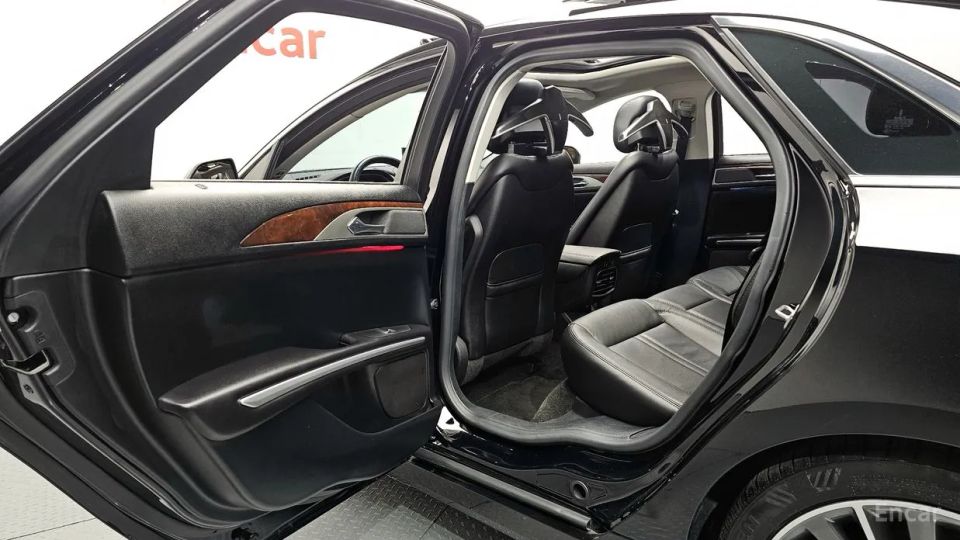 Lincoln MKZ