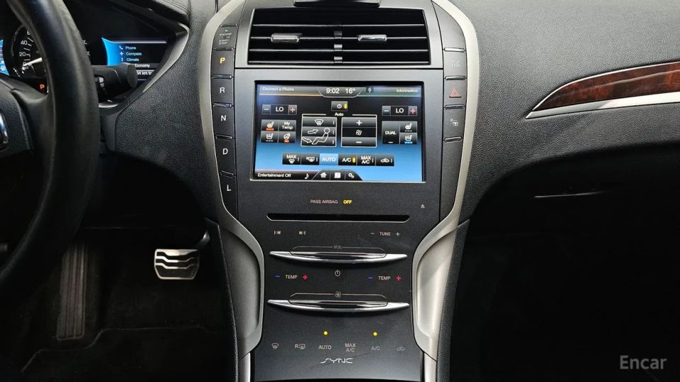 Lincoln MKZ