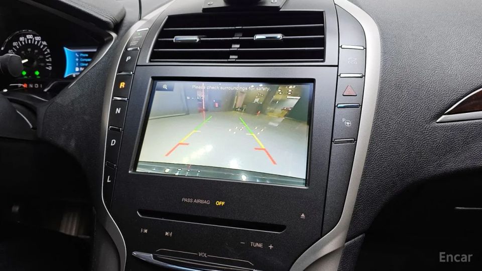 Lincoln MKZ