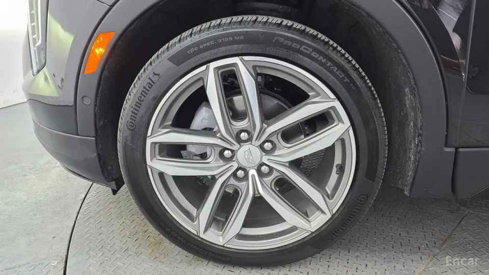 Cadillac XT4