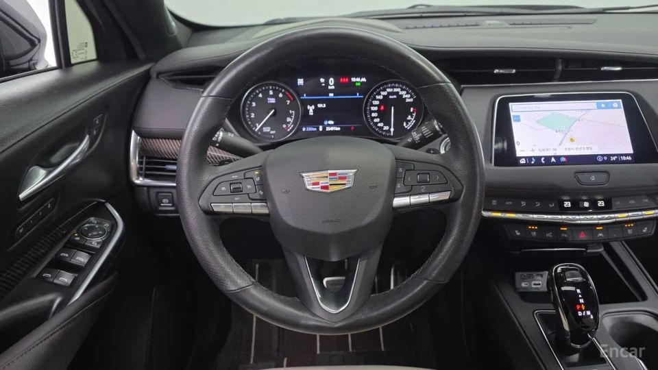 Cadillac XT4