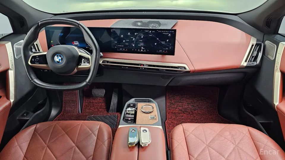 BMW ix
