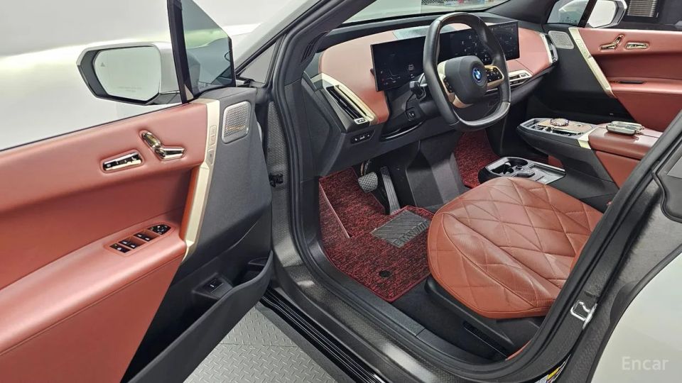 BMW ix