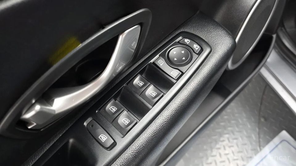 Renault-KoreaSamsung SM3