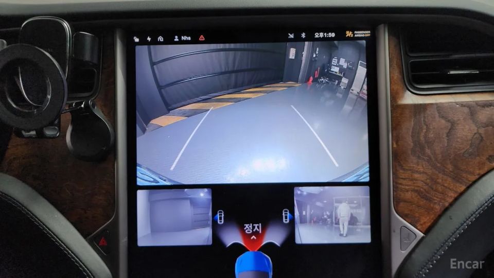 Tesla model-x