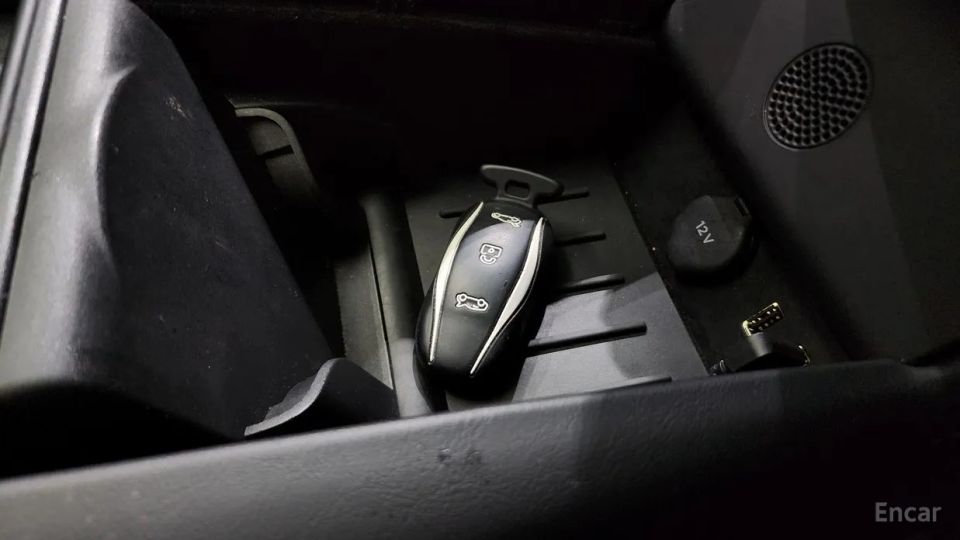 Tesla model-x