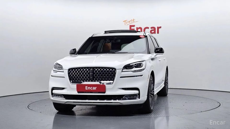 Lincoln Aviator