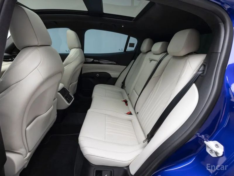 Maserati Grecale