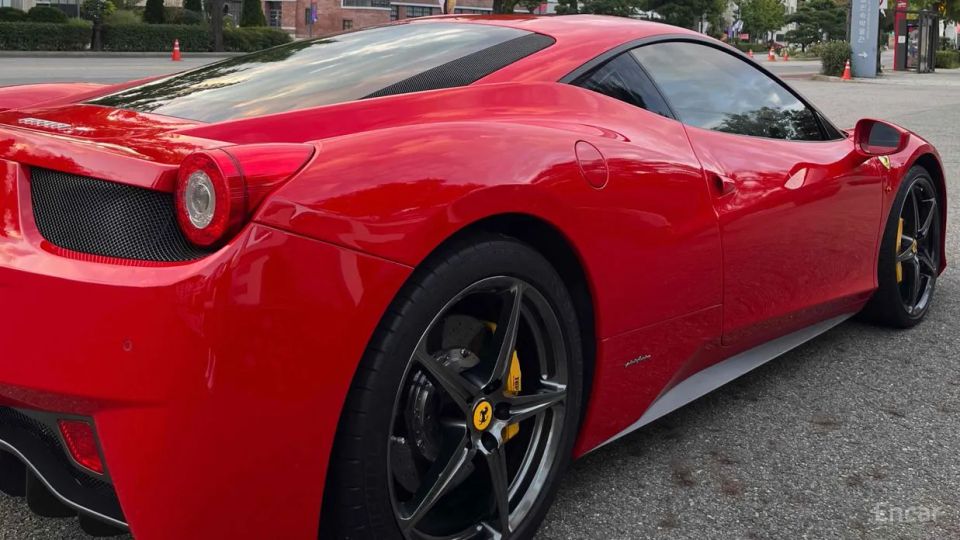 Ferrari 458