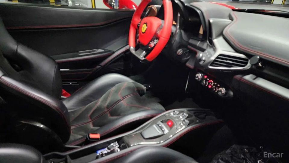 Ferrari 458