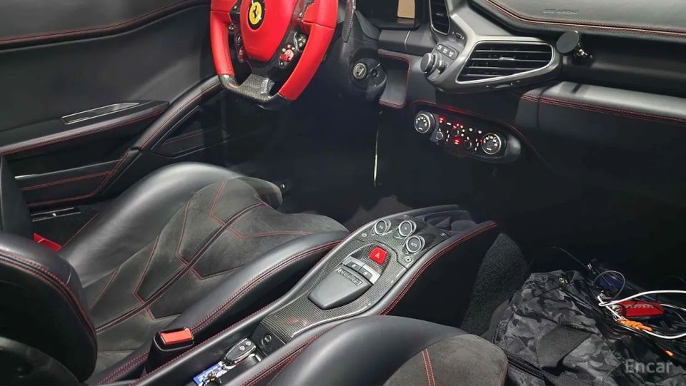 Ferrari 458