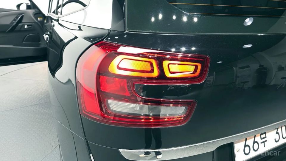 Citroen-DS C4 SpaceTourer