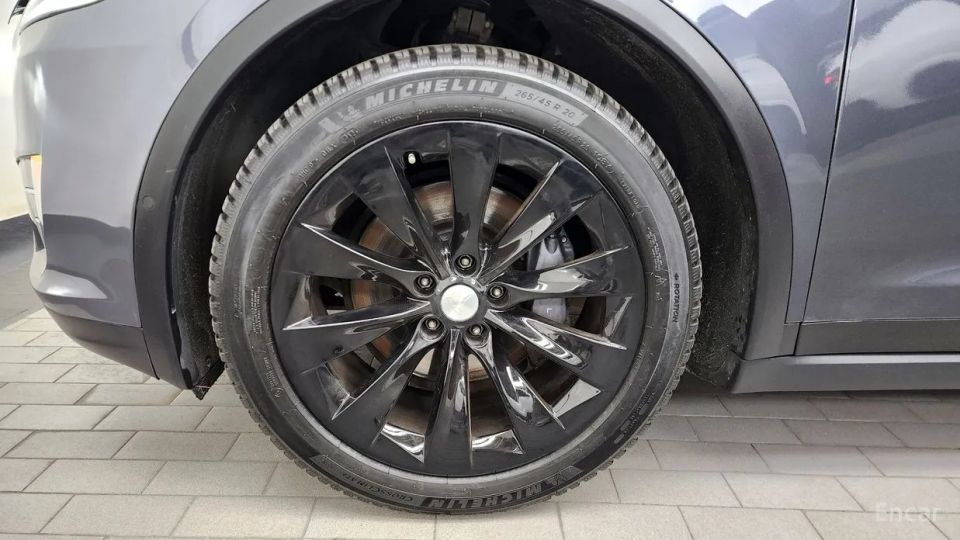 Tesla model-x
